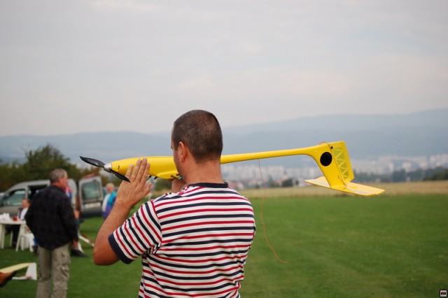 img00002.jpg