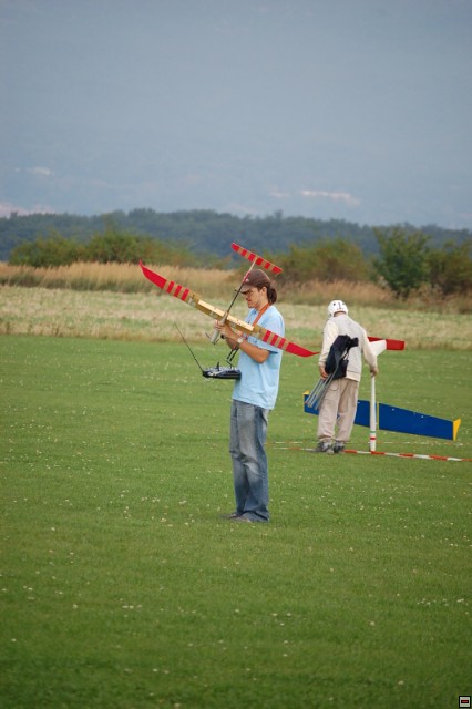 img00004.jpg
