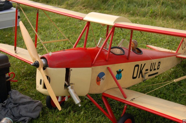 img00004.jpg